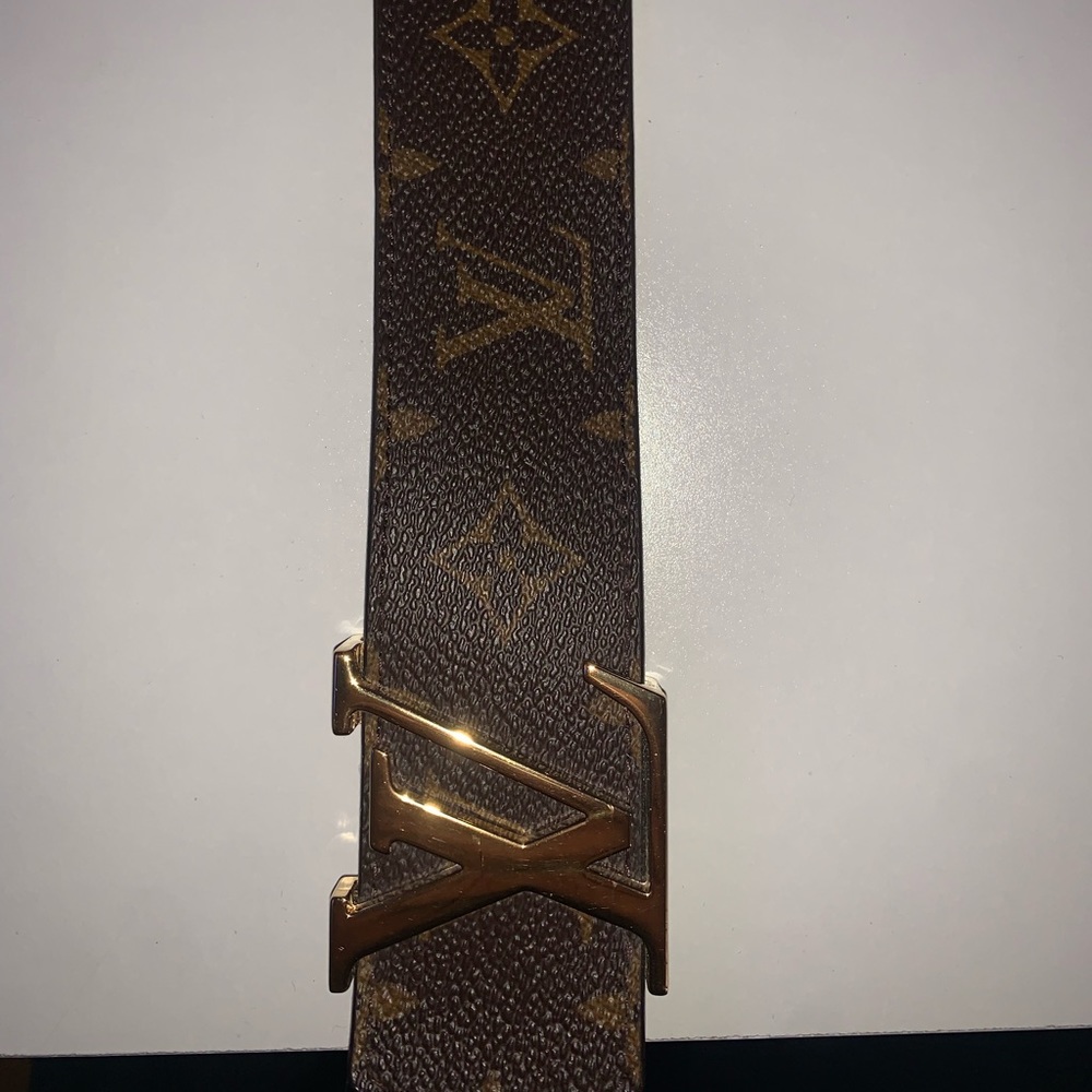 Louis Vuitton belt